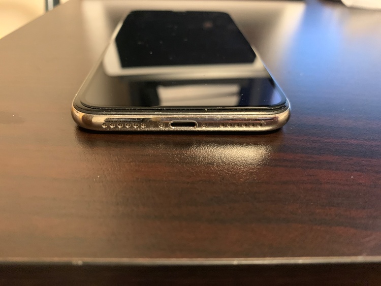 iPhone X（スマホ）の商品画像 - 査定依頼日：2026年1月20日 - 最高査定価格：11,000円