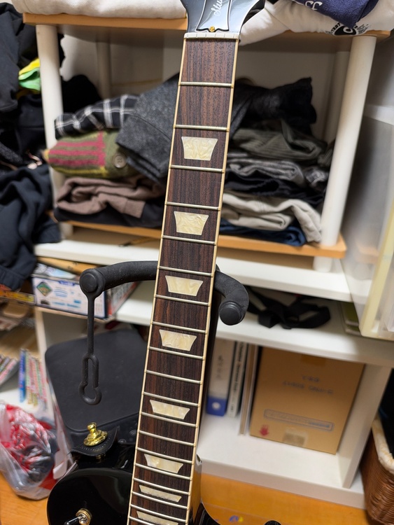 レスポールスタジオ ゴールドハードウェア リミテッド（ピアノ・楽器・PA機材）の商品画像 - 査定依頼日：2026年9月30日 - 最高査定価格：130,000円