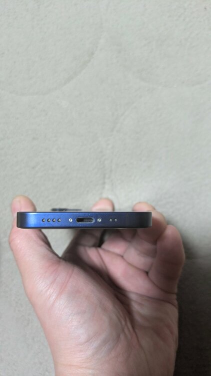 iphone12mini（スマホ）の商品画像 - 査定依頼日：2025年12月15日 - 最高査定価格：21,000円