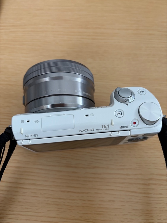 NEX5-TL パワーズームレンズキット ホワイト（カメラ）の商品画像 - 査定依頼日：2026年4月24日 - 最高査定価格：16,100円