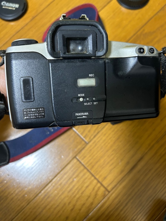 eos kiss（カメラ）の商品画像 - 査定依頼日：2026年4月1日 - 最高査定価格：3,000円