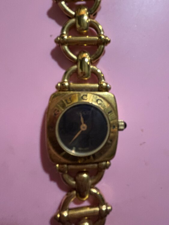 時計（ブランド財布・小物）の商品画像 - 査定依頼日：2025年1月25日 - 最高査定価格：10,000円