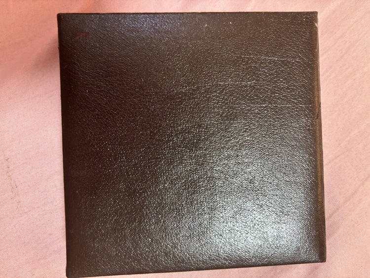 天皇陛下御即位記念 10万円プルーフ金貨幣セット（金・貴金属）の商品画像 - 査定依頼日：2026年7月12日 - 最高査定価格：644,000円