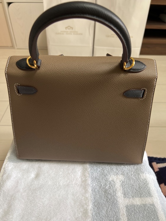 ケリー25トリコロールカラー（ブランドバッグ）の商品画像 - 査定依頼日：2025年10月12日 - 最高査定価格：3,100,000円