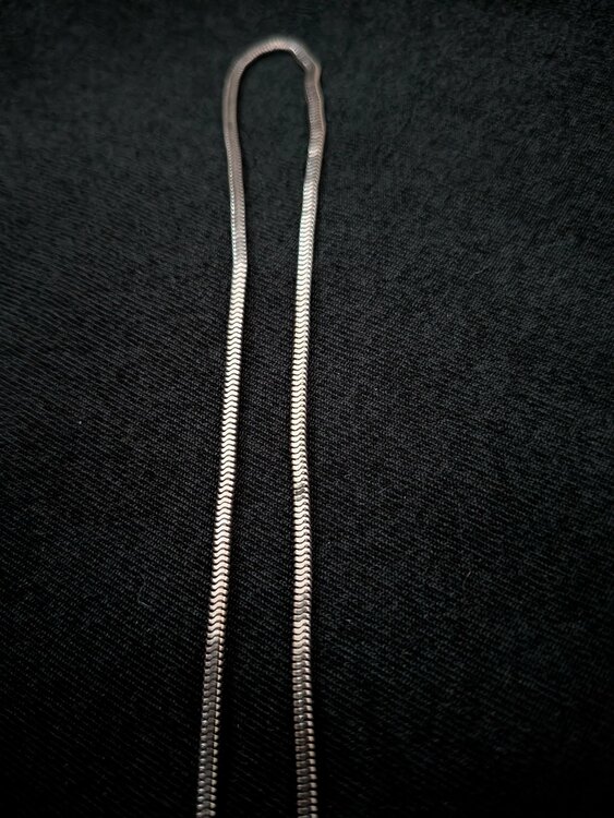 18K　ホワイトゴールド　ネックレス　切れている（金・貴金属）の商品画像 - 査定依頼日：2026年1月17日 - 最高査定価格：200,000円