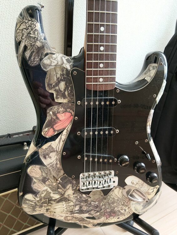 ストラトキャスター(黒)　MADE IN JAPAN　ビンテージ（ピアノ・楽器・PA機材）の商品画像 - 査定依頼日：2026年9月18日 - 最高査定価格：32,000円