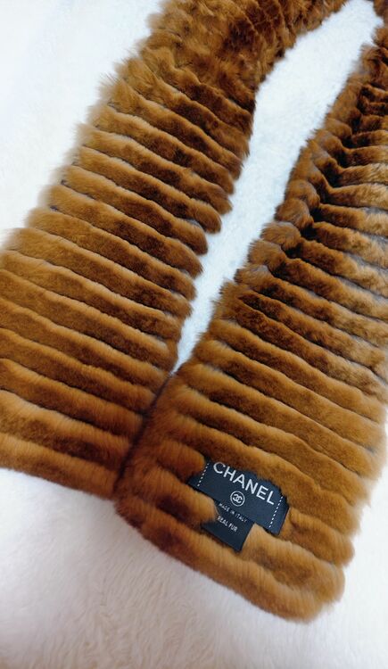 シャネル オリラグマフラー（古着・ファッション）の商品画像 - 査定依頼日：2025年8月6日 - 最高査定価格：180,000円