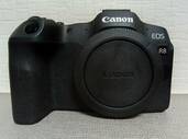 EOS　R８（カメラ）の商品画像 - 査定依頼日：2026年4月26日 - 最高査定価格：115,000円