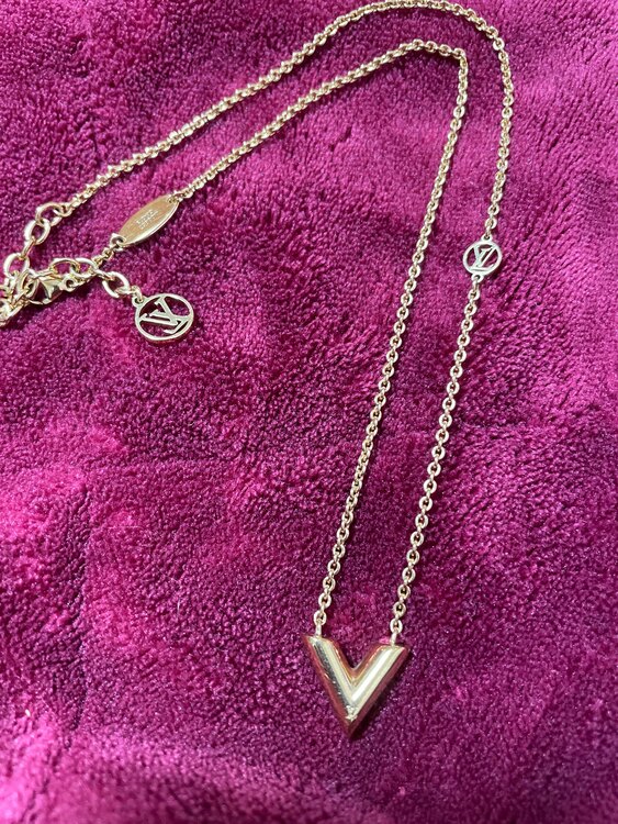 ルイヴィトン（金・貴金属）の商品画像 - 査定依頼日：2024年5月29日 - 最高査定価格：20,000円