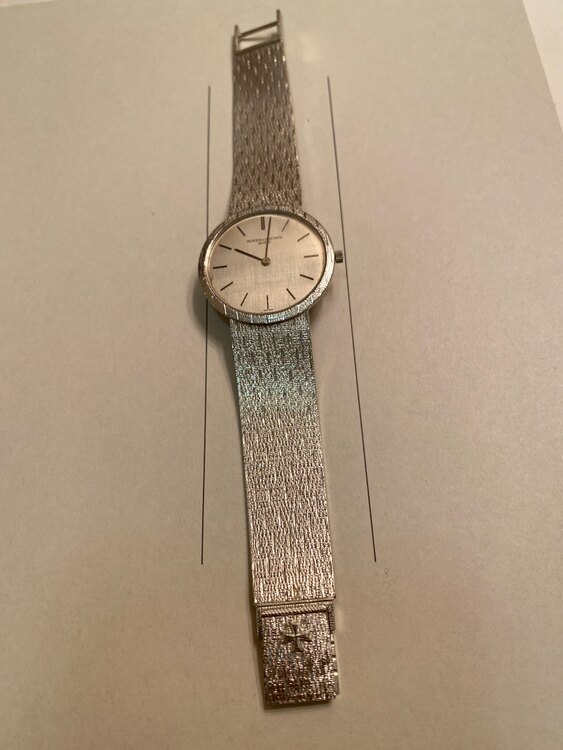 ヴァシュロン コンスタンタン パトリモニー 49682（高級時計）の商品画像 - 査定依頼日：2025年4月3日 - 最高査定価格：820,000円