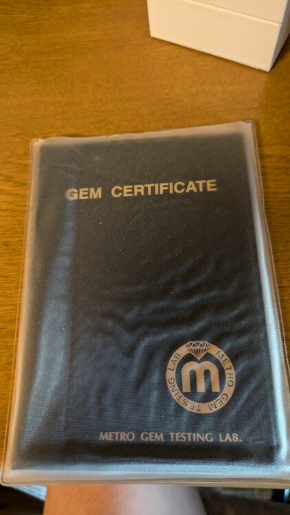 分かりません（宝石）の商品画像 - 査定依頼日：2025年10月13日 - 最高査定価格：100,000円