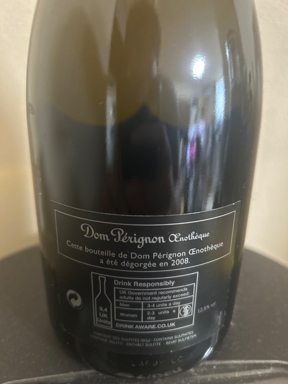 ドンペリ1996（お酒）の商品画像 - 査定依頼日：2025年9月6日 - 最高査定価格：67,000円