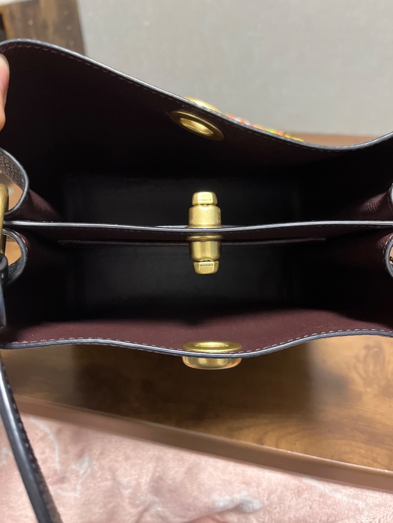 その他 コーチ （ブランドバッグ）の商品画像 - 査定依頼日：2026年2月21日 - 最高査定価格：3,000円