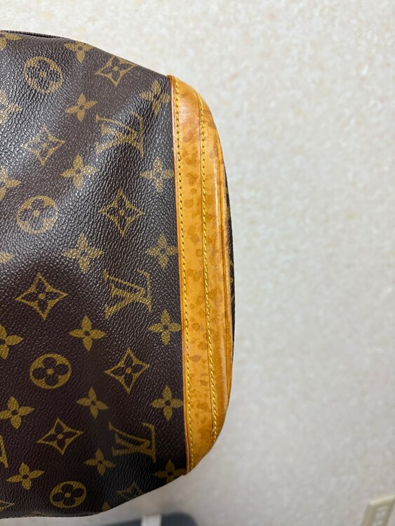 ルイヴィトン モノグラム （ブランドバッグ）の商品画像 - 査定依頼日：2025年4月21日 - 最高査定価格：40,000円