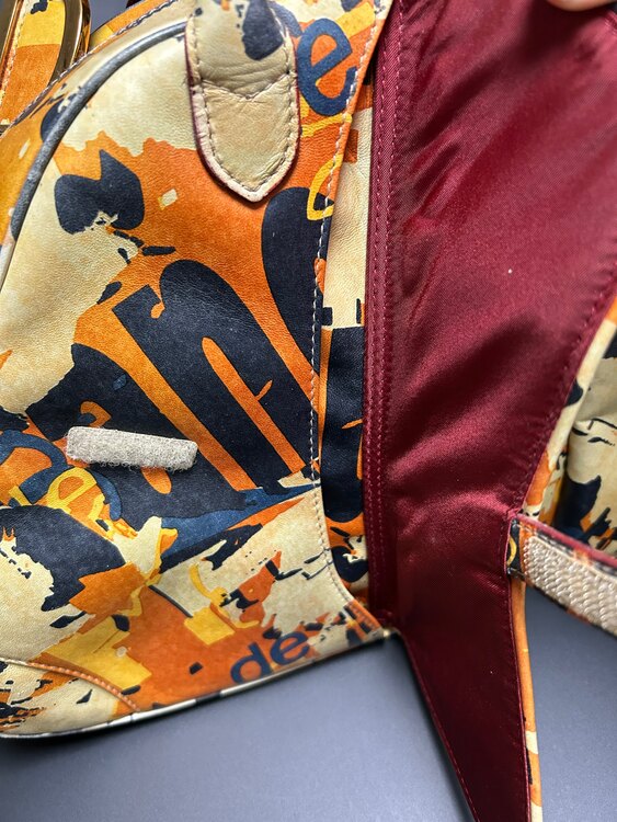 ボストンバッグ（ブランドバッグ）の商品画像 - 査定依頼日：2025年4月30日 - 最高査定価格：35,000円