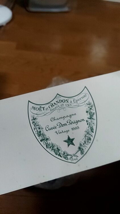 シャンパン シャンパン(その他) （お酒）の商品画像 - 査定依頼日：2025年6月20日 - 最高査定価格：35,000円