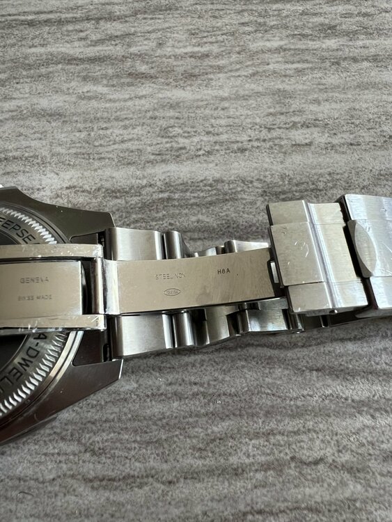 シードゥエラー Dブルー（高級時計）の商品画像 - 査定依頼日：2026年3月27日 - 最高査定価格：1,920,000円