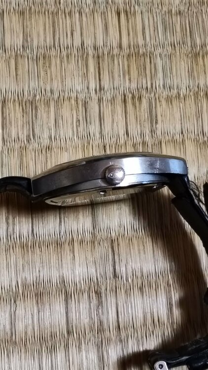 オールドインター（高級時計）の商品画像 - 査定依頼日：2025年12月18日 - 最高査定価格：300,000円