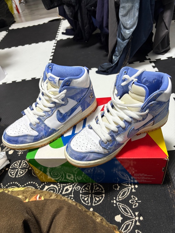 ナイキSB カーペットカンパニー　ダンク　ハイカット（古着・ファッション）の商品画像 - 査定依頼日：2026年4月13日 - 最高査定価格：12,000円