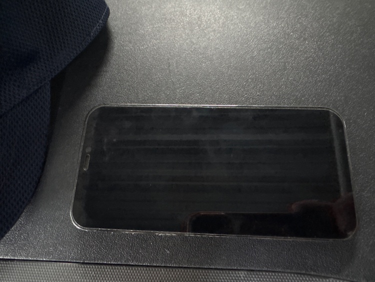 iPhone iPhone 12 Pro 128GB SIMフリー（スマホ）の商品画像 - 査定依頼日：2026年7月22日 - 最高査定価格：15,000円