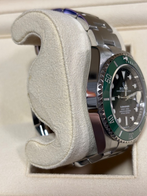 サブマリーナデイト（高級時計）の商品画像 - 査定依頼日：2025年7月30日 - 最高査定価格：2,050,000円