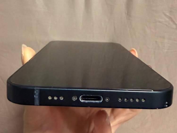 iPhone13 （スマホ）の商品画像 - 査定依頼日：2026年1月28日 - 最高査定価格：36,000円