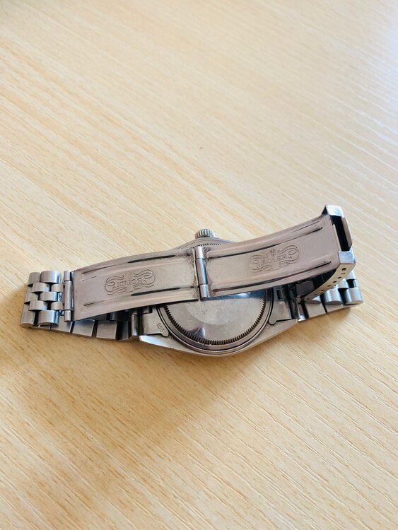 ロレックス デイトジャスト 1603（高級時計）の商品画像 - 査定依頼日：2025年1月30日 - 最高査定価格：600,000円