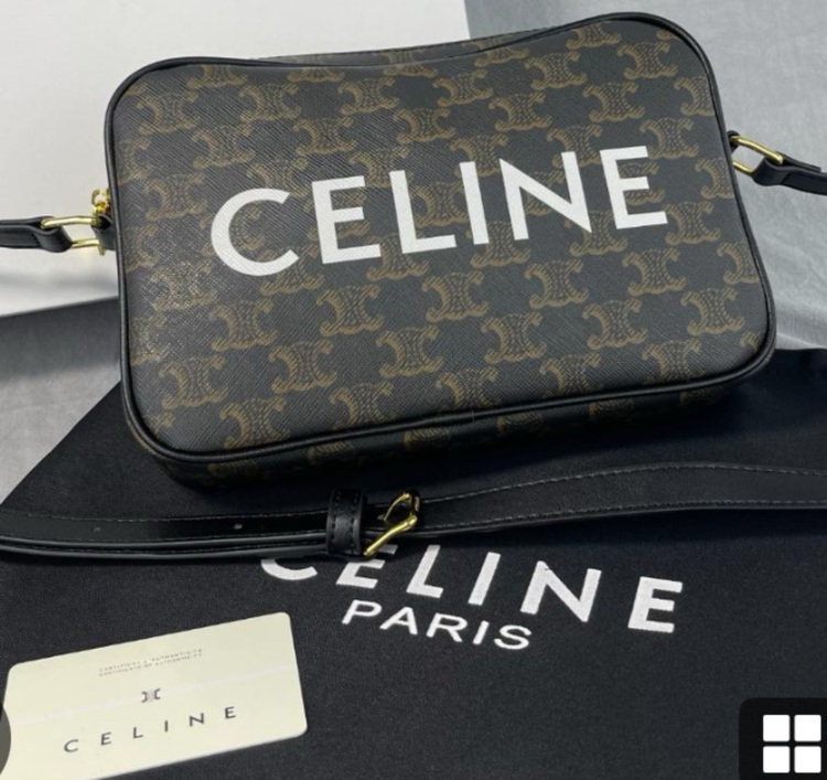 セリーヌ  （ブランドバッグ）の商品画像 - 査定依頼日：2025年7月24日 - 最高査定価格：120,000円