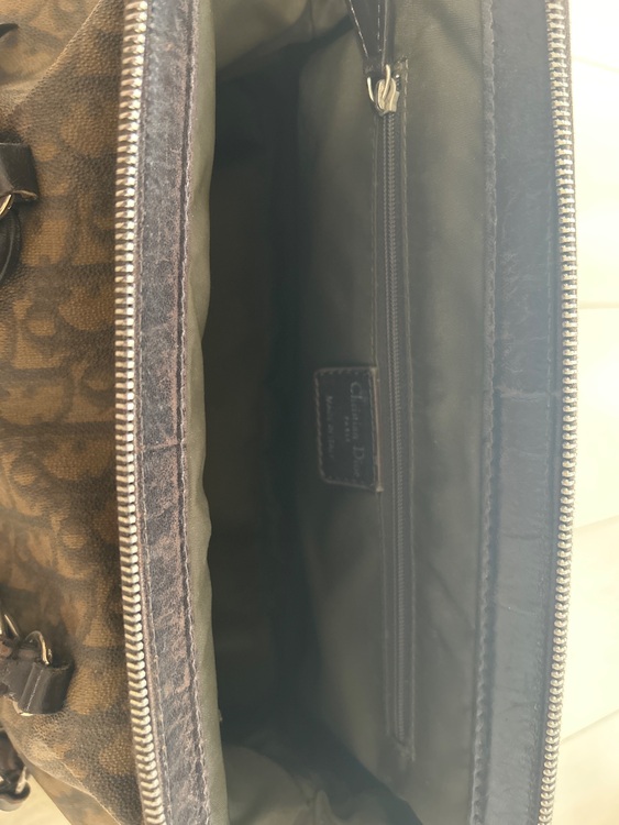 ディオール  （ブランドバッグ）の商品画像 - 査定依頼日：2025年6月14日 - 最高査定価格：70,000円