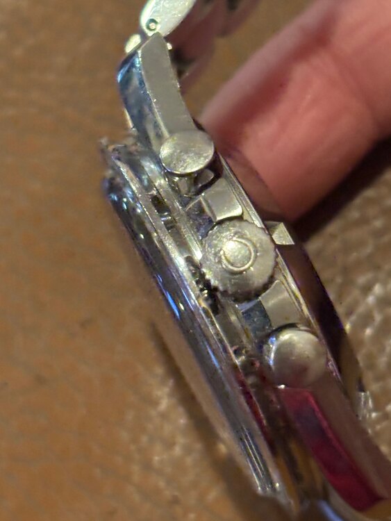 オメガ スピードマスター 3551.5（高級時計）の商品画像 - 査定依頼日：2025年4月7日 - 最高査定価格：400,000円