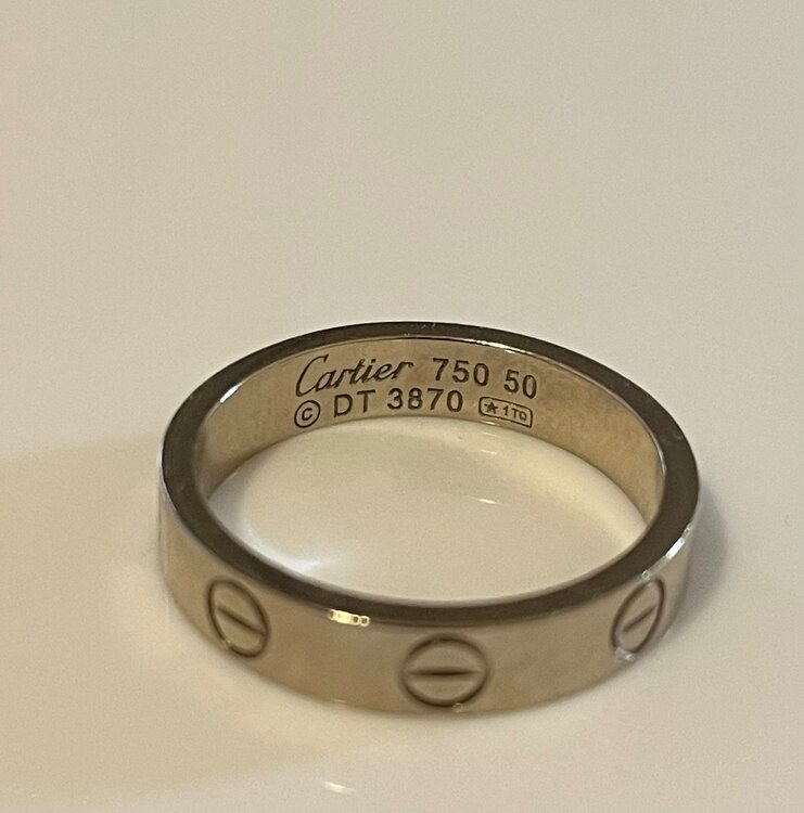 CARTIER ラブリング　WG（金・貴金属）の商品画像 - 査定依頼日：2024年12月1日 - 最高査定価格：70,000円