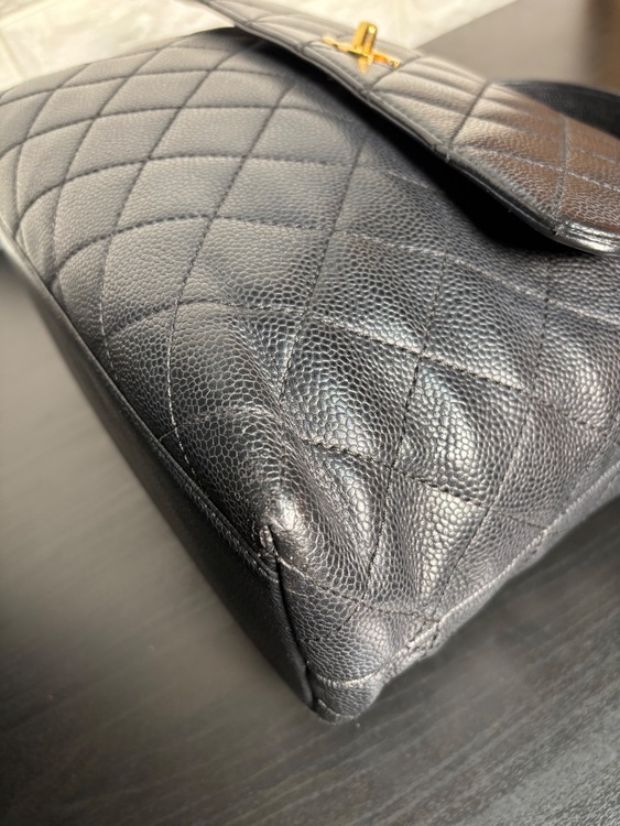 シャネル ココハンドル マトラッセ  ハンドバッグ（ブランドバッグ）の商品画像 - 査定依頼日：2025年9月3日 - 最高査定価格：350,000円