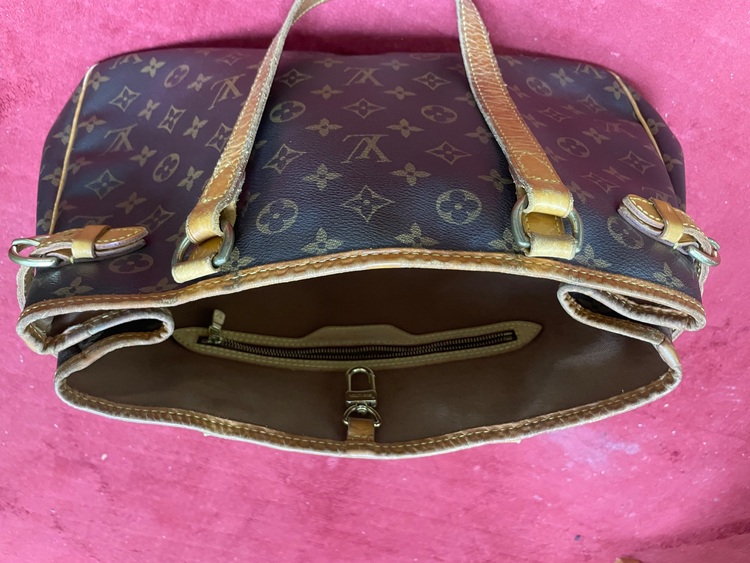 ヴィトン モノグラムイディール バティニョール･オリゾンタル m51154（ブランドバッグ）の商品画像 - 査定依頼日：2025年8月5日 - 最高査定価格：120,000円