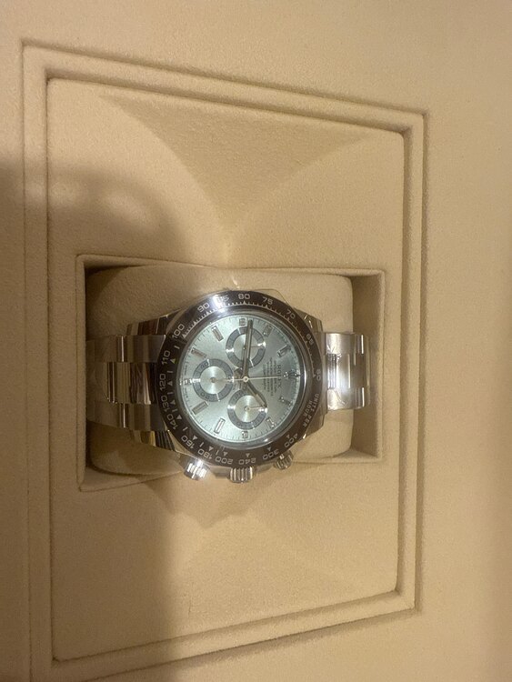 ロレックス デイトナ RX116506A（高級時計）の商品画像 - 査定依頼日：2025年5月12日 - 最高査定価格：14,800,000円