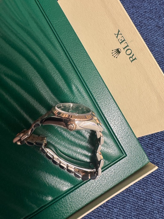 レディースロレックス（高級時計）の商品画像 - 査定依頼日：2025年9月29日 - 最高査定価格：1,800,000円