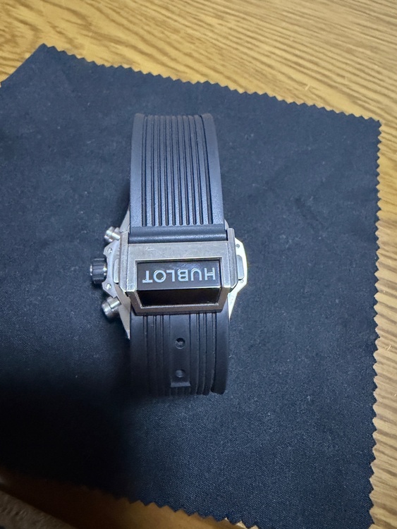 ウブロ ビックバン （高級時計）の商品画像 - 査定依頼日：2026年2月14日 - 最高査定価格：1,275,000円