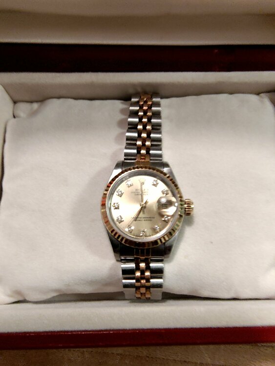 ロレックス デイトナ R680184（高級時計）の商品画像 - 査定依頼日：2026年3月9日 - 最高査定価格：830,000円