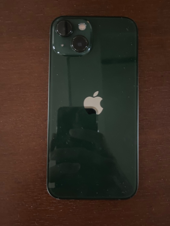 iPhone13（スマホ）の商品画像 - 査定依頼日：2025年10月20日 - 最高査定価格：30,000円