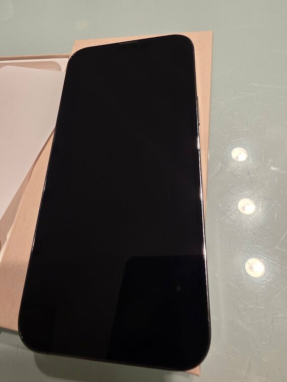 iPhone iPhone 13 Pro Max 128GB 楽天モバイル（スマホ）の商品画像 - 査定依頼日：2026年6月5日 - 最高査定価格：60,000円
