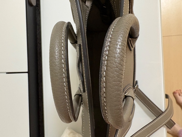 セリーヌ  （ブランドバッグ）の商品画像 - 査定依頼日：2026年4月22日 - 最高査定価格：200,000円