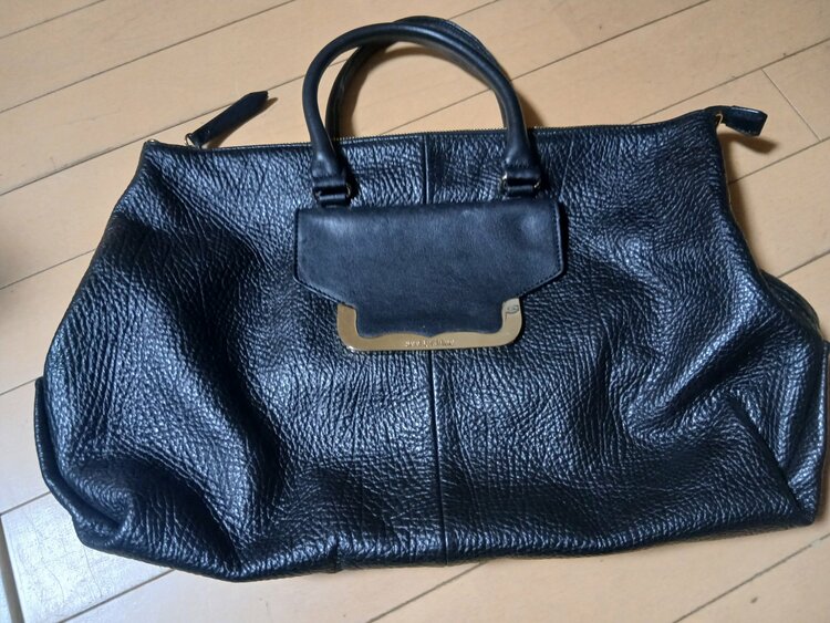 その他 クロエ （ブランドバッグ）の商品画像 - 査定依頼日：2025年12月8日 - 最高査定価格：10,000円