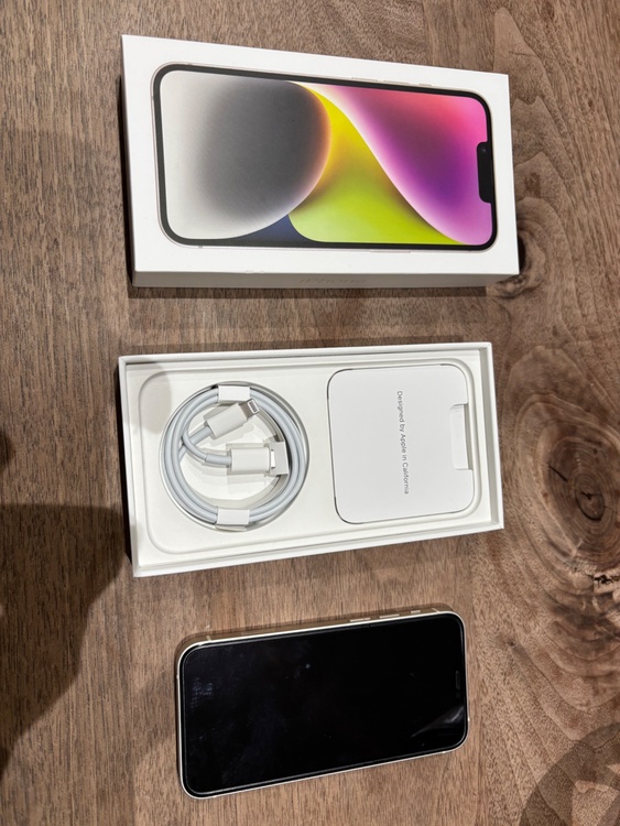 iPhone 14 128GB SIMフリー（スマホ）の商品画像 - 査定依頼日：2026年4月27日 - 最高査定価格：58,000円