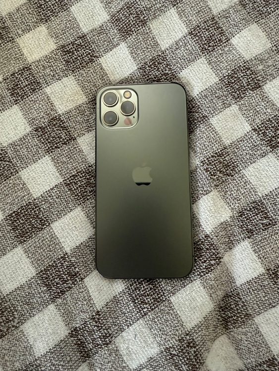 iPhone12por（スマホ）の商品画像 - 査定依頼日：2025年7月4日 - 最高査定価格：30,000円