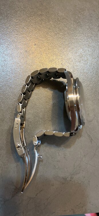 オメガ スピードマスター 3570.50（高級時計）の商品画像 - 査定依頼日：2025年5月16日 - 最高査定価格：470,000円