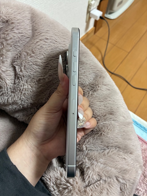 iPhone 16 Pro Max 256GB SIMフリー（スマホ）の商品画像 - 査定依頼日：2026年2月2日 - 最高査定価格：127,000円