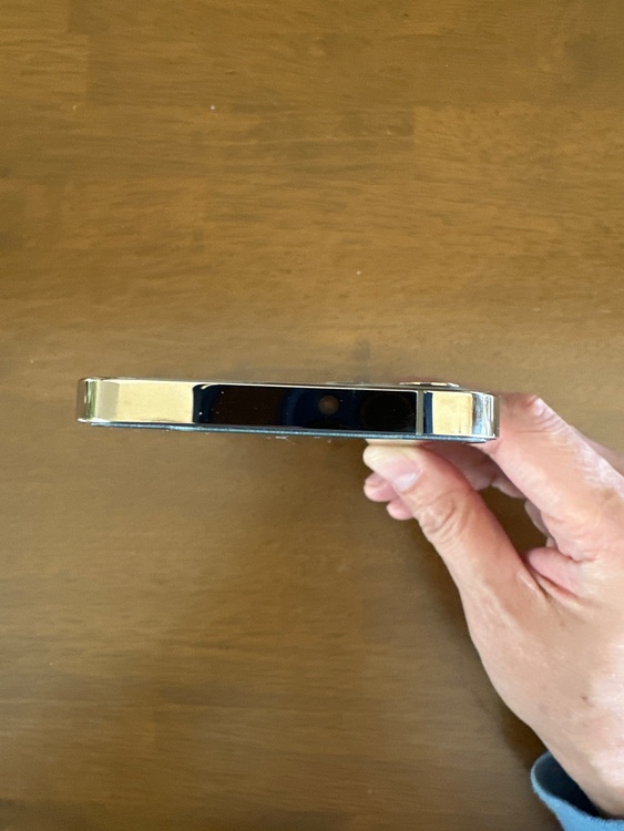 iPhone iPhone 12 Pro 256GB SIMフリー（スマホ）の商品画像 - 査定依頼日：2026年9月30日 - 最高査定価格：35,000円