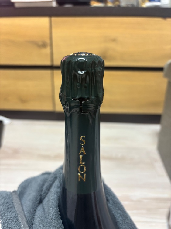 シャンパン サロン （お酒）の商品画像 - 査定依頼日：2025年10月10日 - 最高査定価格：120,000円