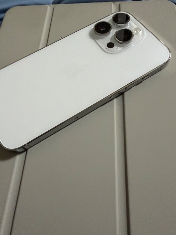 iPhone iPhone 14 Pro 256GB SIMフリー（スマホ）の商品画像 - 査定依頼日：2026年9月26日 - 最高査定価格：71,000円