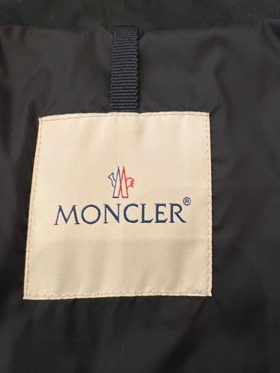 わかりません（古着・ファッション）の商品画像 - 査定依頼日：2025年11月19日 - 最高査定価格：35,000円