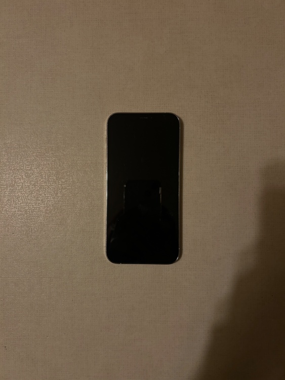 iPhone 12 Pro 128GB au（スマホ）の商品画像 - 査定依頼日：2026年3月9日 - 最高査定価格：28,000円